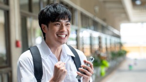 Thứ Hai Vui Vẻ Vietsub